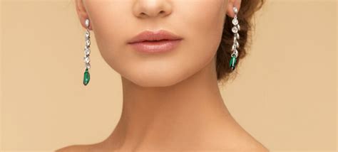 How to get rid of Moles on the Neck? - Dermatologist In Bangalore