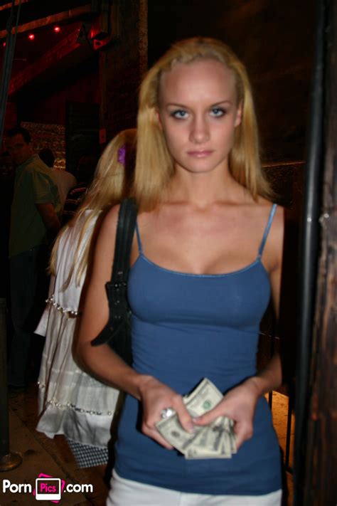 Blonde Babe Leah Wilde Displays Her Big Boobs And Rides A Fat Boner CoedCherry