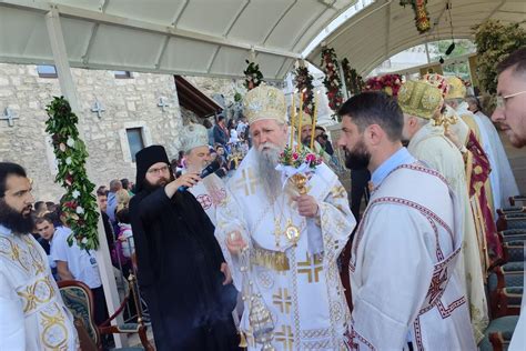 Proslava praznika Svetog Vasilija Ostroškog Hiljade vjernika