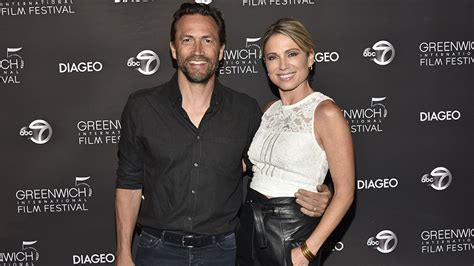 Amy Robach Husband Responds To Tj Holmes Affair Who Is Andrew Shue