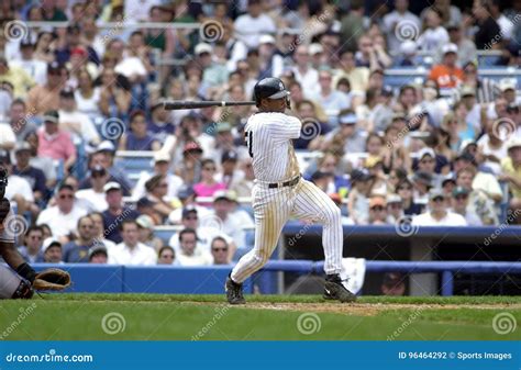 Bernie Williams of the New York Yankees Editorial Photography - Image ...