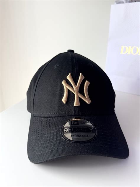 New York Yankees Mlb Gold Badge Black From New Era Mens Fashion