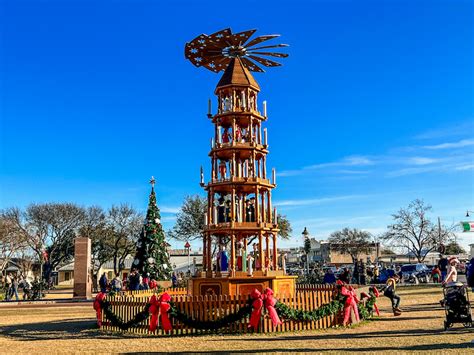 Hallmark Towns To Visit In Texas Fredericksburg