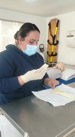 postura y retiro de guantes quirurgico técnica abierta YouTube