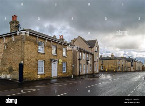 COTTENHAM, ENGLAND, UK - DECEMBER 30, 2013: Typical English ...