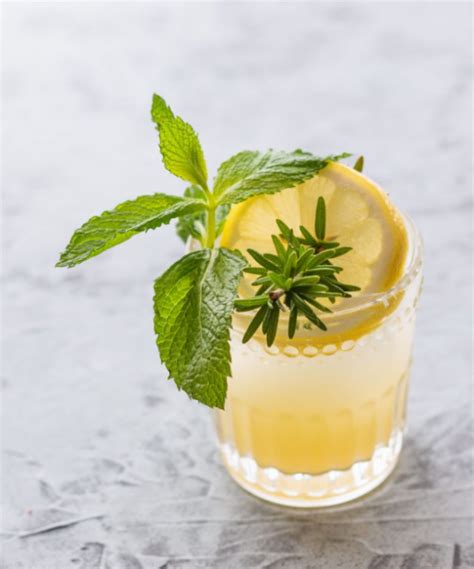 Best Wedding Mocktails To Drink