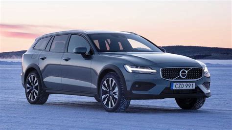 Volvo V Cross Country First Drive Swede Swede Victory