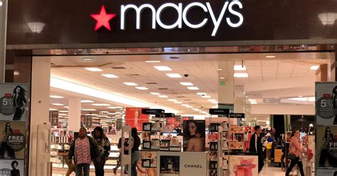 Macys Now Rewarding All Customers With Its Star Rewards Program