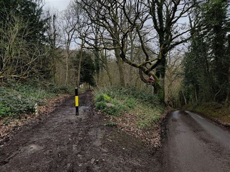 Chase End Road Towards The Berrow Downs © Mat Fascione Cc By Sa 2 0 Geograph Britain And Ireland