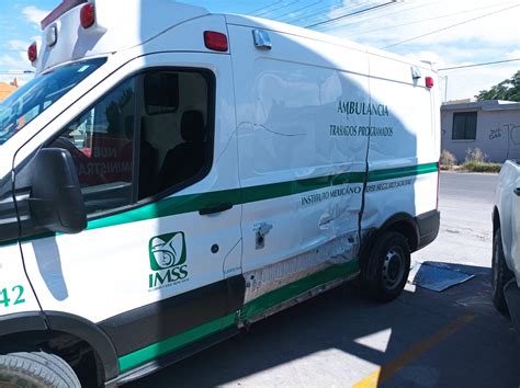 Ambulancia Del Imss Es Impactada Por Un Camión En Violento Choque Juárez Digital