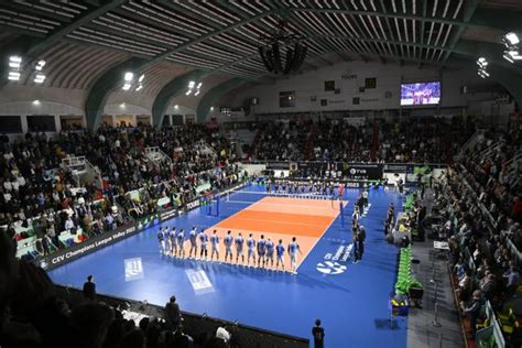 Volley La France Perd Une Place En Ligue Des Champions Chaumont