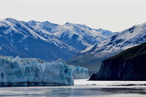 Hubbard Glacier Alaska | Alaska glaciers, Travel favorite, Hubbard glacier