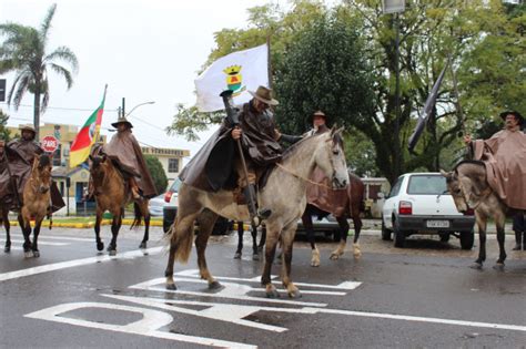 PORTAL FARRAPO Notícias Caçapava do Sul Chegada da Chama Crioula