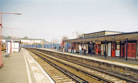 Strood Station 2000 © Ben Brooksbank Geograph Britain And Ireland