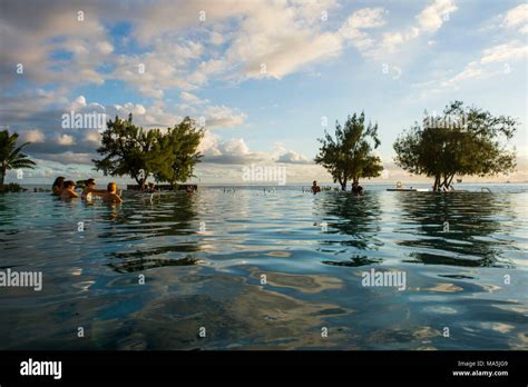 Overflowing Swimming Pool Papeete Tahiti French Polynesia Stock