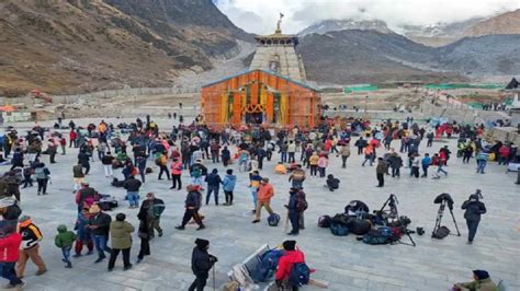 Char Dham Yatra News चारधाम यात्रा में भक्तों का नया रेकॉर्ड इतने लाख श्रद्धालुओं ने किए दर्शन