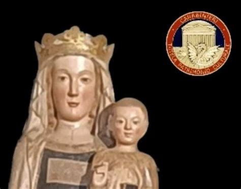 Madonna in trono con bambino la statua sarà riconsegnata alla Curia