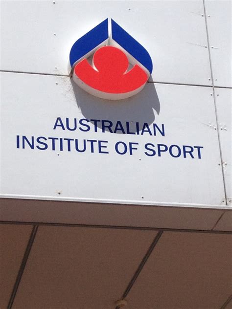 Canberra 2012 Human Brochure: Australian Institute of Sport