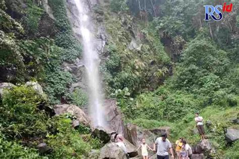 Menikmati Air Terjun Semirang Surga Wisata Alam Tak Jauh Dari Kota