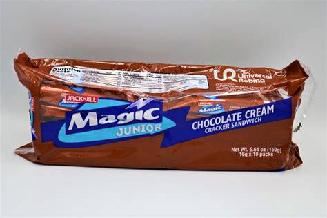 Magic Junior Chocolate Cream Cracker Sandwich Salangi Ko Pu