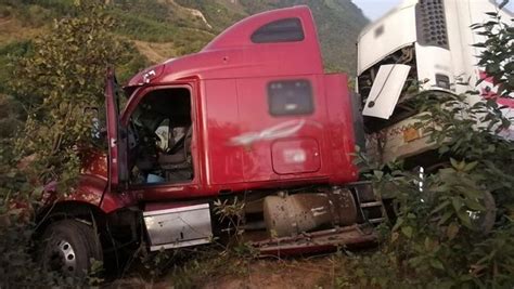 Aparatoso Accidente Causa Cierre En La Puebla C Rdoba Hacia Veracruz