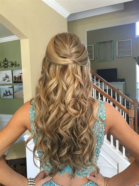 Beautiful Down Style By Formalfaces Prom Hoco Long Hair Styles