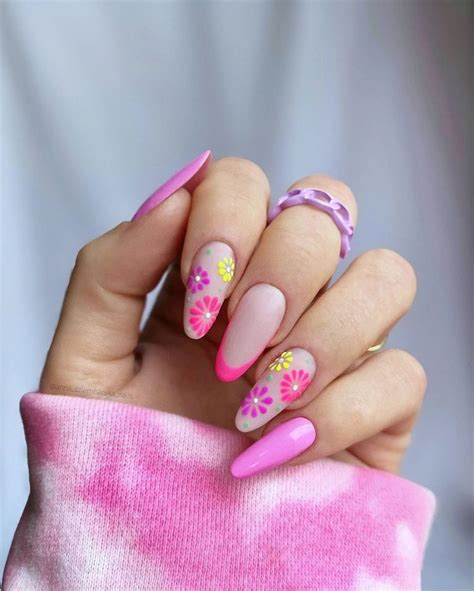 23 Gorgeous Pink Summer Nail Ideas For 2024 DrExplains