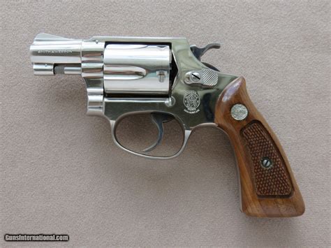 1971 Smith & Wesson Model 36 Chief's Special .38 Spl Revolver in Nickel Finish