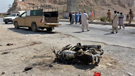 Suicide Attack Rocks Pakistani City Of Quetta Cnn