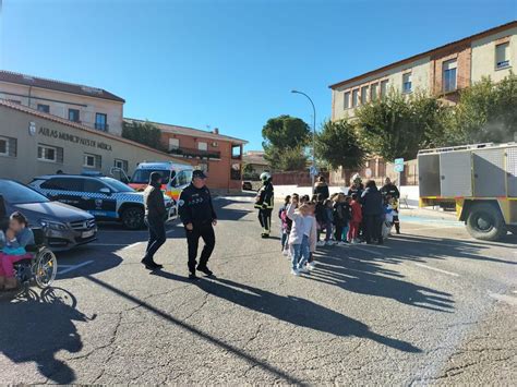 Bargas La Concejal A De Seguridad Ciudadana Participa En El Simulacro