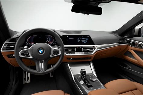 BMW 440i Price in UAE, Images, Specs & Features