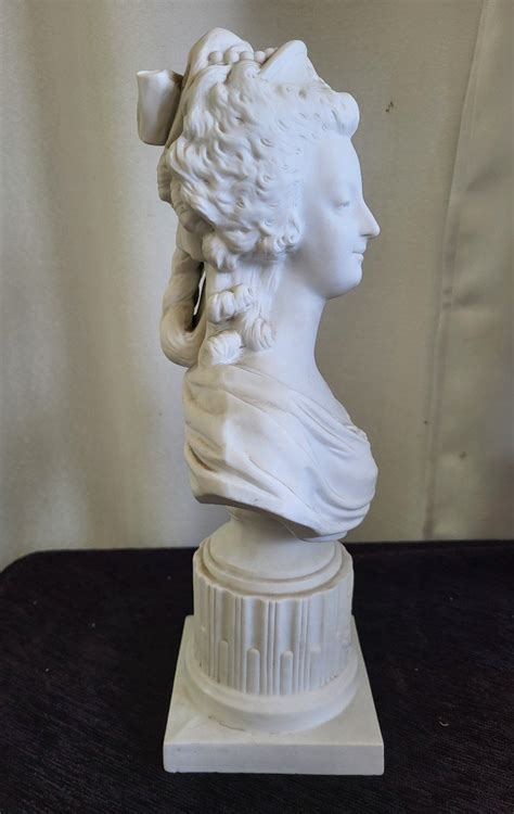 Proantic Bust Of Marie Antoinette Biscuit Nineteenth Time H