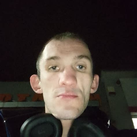 Misiek2 Xh Cam Model Free Live Sex Show Chat Stripchat