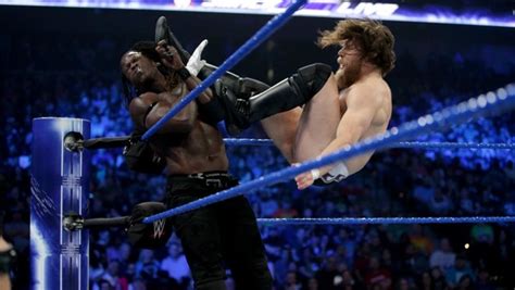 11 Ups And 2 Downs From Last Nights Wwe Smackdown Jan 8 Page 7