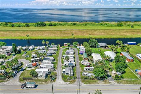 RV lot for rent in Okeechobee, FL: RV lot in beautiful, quiet waterfront RV resort on Lake ...