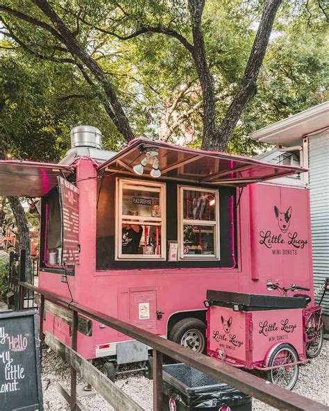 17 Spots For Late Night Food In Austin Austin Food Trucks Austin Food Food Truck