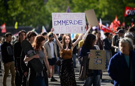 Elections législatives 2024 Des milliers de personnes ont à nouveau