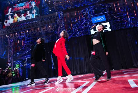Hot Blood Dance Crew F