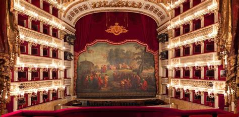 Valentine's Day 2015 at the Teatro San Carlo in Naples