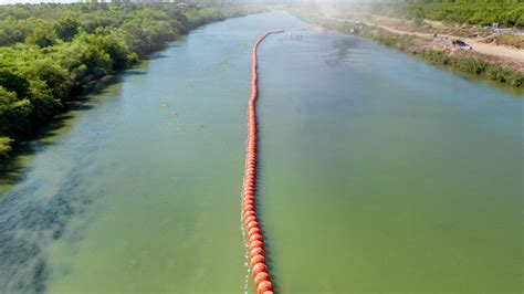 Texas’ Floating Barrier In The Rio Grande Can Stay For Now Appeals Court Says Fox 4 Dallas