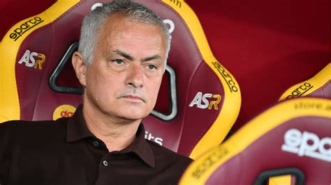 Mourinho Turns To Rap The Roma Coach Starred In Stormzy S Video Clip