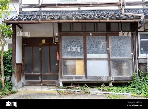 Abandoned House Kanazawa Ishikawa Japan Stock Photo Alamy