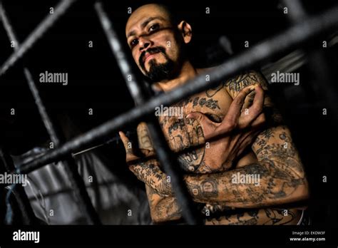 Ms 13 Gang Hand Signs