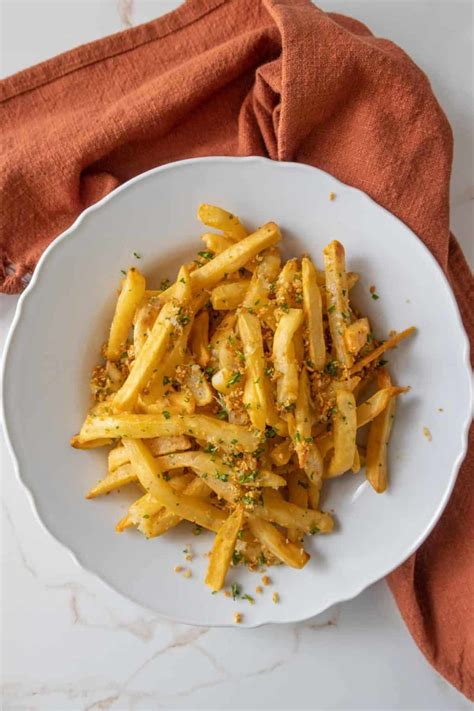 Garlic Fries - Happy Snackcidents