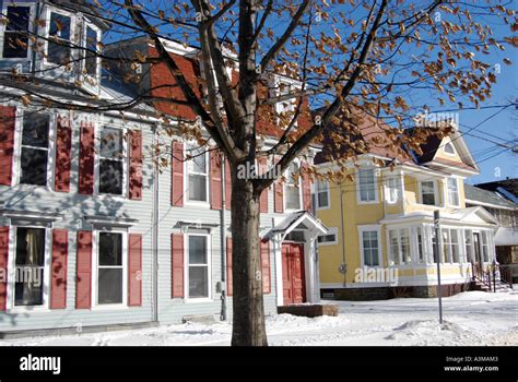 Examples Of Canadian Victorian House Architecture From The 19th Century