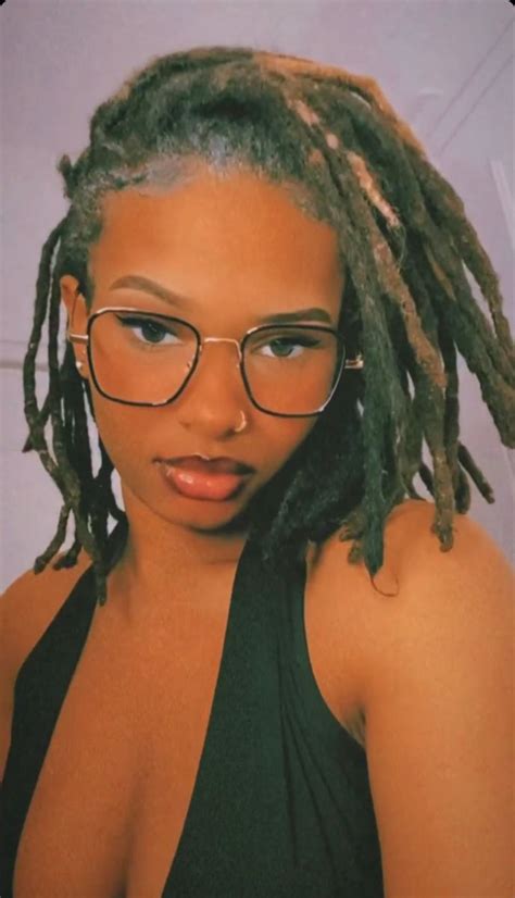 Pin By Donzzz On Locs Hairstyles Locs Hairstyles Beautiful Dreadlocks Short Dreadlocks Styles