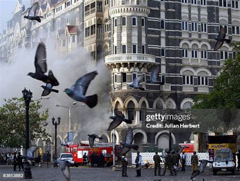 Siege Of Taj Mahal Palace Hotel During Mumbai Terror Attacks Photos and ...