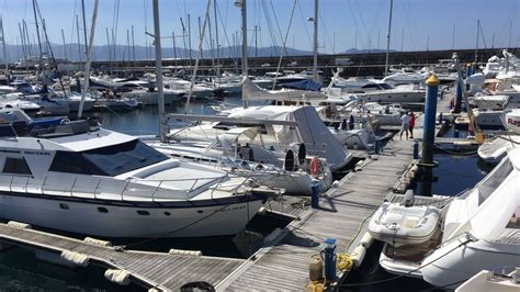 La Mitad De Los Puertos Deportivos De La R A De Pontevedra A La Espera