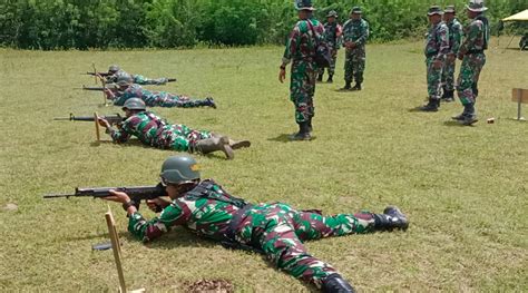 Asah Kemampuan Anggota Kodim Belu Gelar Latihan Menembak Senjata