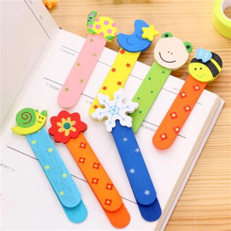 New 20pcs/lot New Stationery Wooden Cartoon Bookmarks Scale Child Wood Bookmark Colorful Cute ...